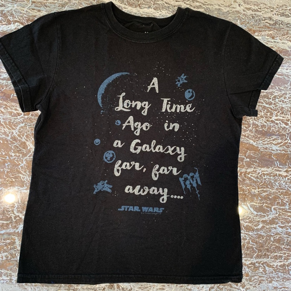Junk food Star Wars cute tshirt. Girls size 14/16